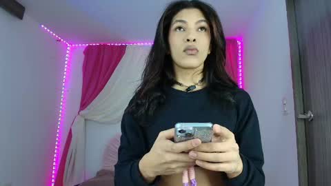 arimoon18 online show from April 30, 11:14 am