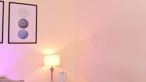   Nice to meet you  thumb up me please its important I  LOOK MY BIO DOWN online show from February 14, 8:10 am