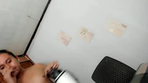 Snapshot of aryan_dolly chatting on October 21, 3:46 pm aryan_dolly online show from October 21, 3:46 pm