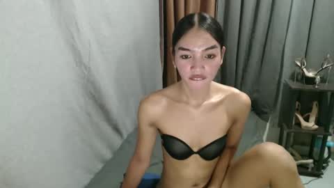 asian_cassy online show from April 30, 7:57 am