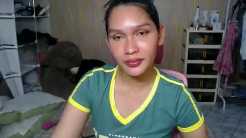 ANITA SINGLE READY TO MINGLE online show from March 23, 12:59 am