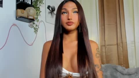 Nathalie goddess online show from April 24, 4:15 am