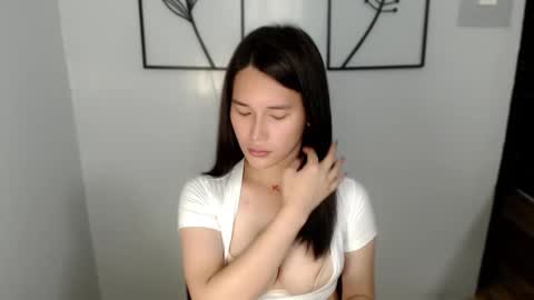 asianhotljhey online show from February 24, 6:39 am