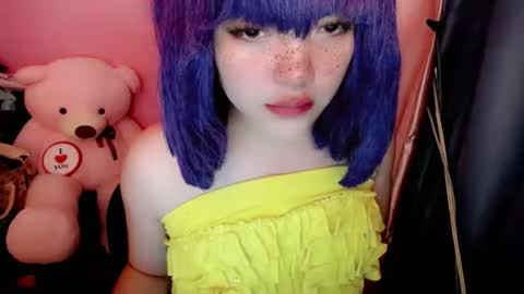 cute online show from July 10, 5:22 am