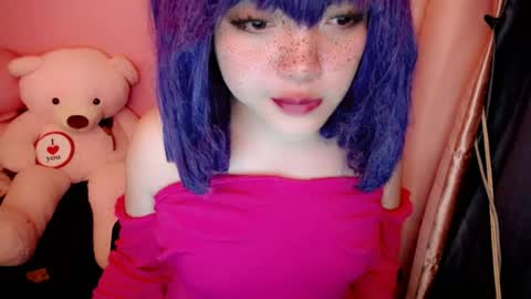 cute online show from July 22, 1:53 am