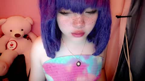 cute online show from August 2, 3:40 am