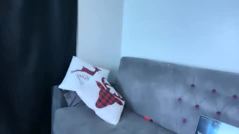 ava9999ava online show from April 12, 10:46 pm