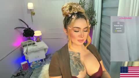 Miss Alexa Fields  online show from July 14, 7:01 am