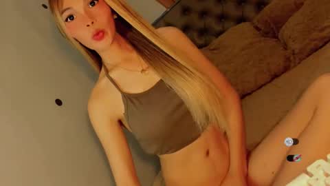 Bella online show from December 15, 3:57 am