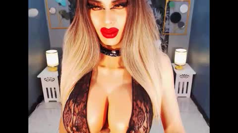 Loraine Cruz online show from March 10, 6:33 pm