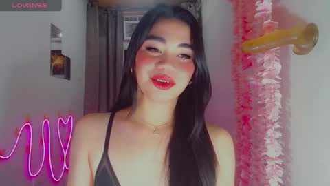 kiaaannaaaa online show from April 24, 11:08 pm