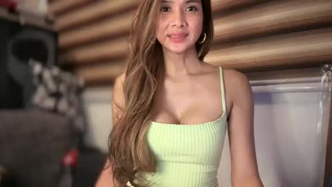 Snapshot of bigsurprise4u chatting on January 5, 5:20 pm Yna     online show from January 5, 5:20 pm