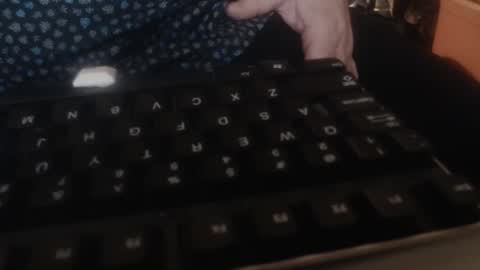 bionicski56 online show from March 31, 1:51 am