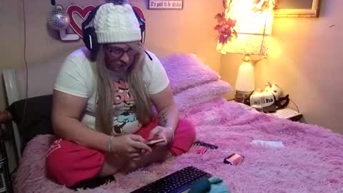 Blakely Morningstar   online show from February 5, 7:07 am