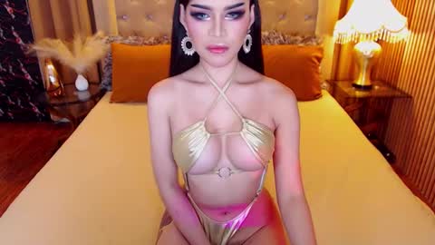bombshellanita online show from November 22, 6:43 pm