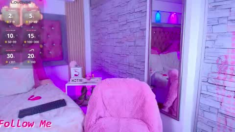 i AM Bonnie  online show from March 6, 3:34 am