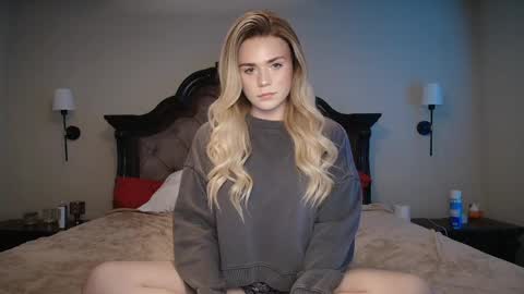 buitifulblonde online show from May 9, 12:51 am
