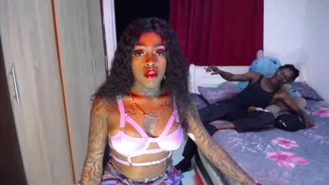 butterfly_rouse online show from December 17, 1:00 am