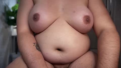 NO FREE HERE IF YOUR BROKE DONT STAY HERE online show from November 21, 11:17 pm