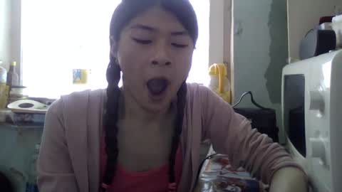 CarlyJoy online show from February 5, 8:00 am