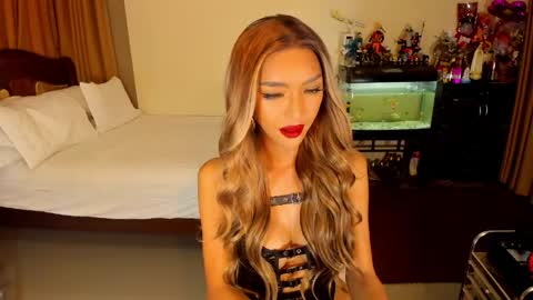 CassieValbalera online show from May 4, 3:11 am