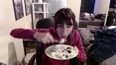 Chaos Kat online show from December 18, 7:14 am