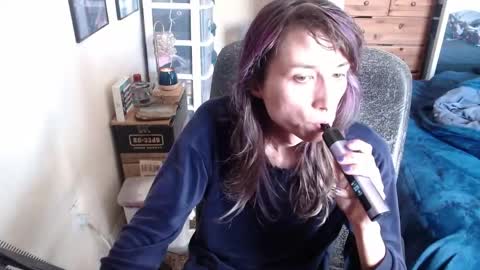 Chaos Kat online show from April 3, 4:05 pm