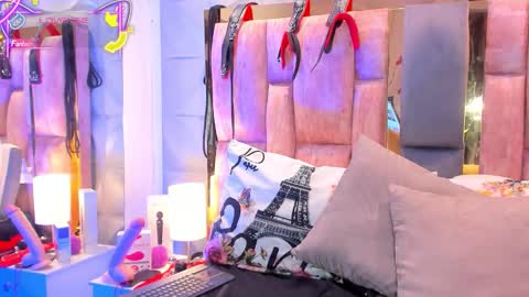 CHARLOTTELANDRY online show from September 24, 5:41 pm