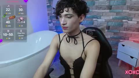 Chipi  online show from March 12, 8:47 pm