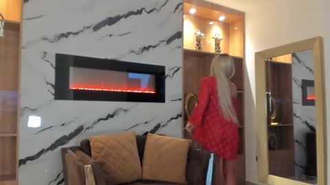 Chris online show from October 9, 5:09 am