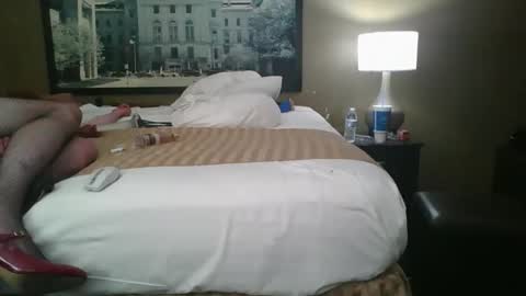 chrisssy1999 online show from May 9, 7:15 am