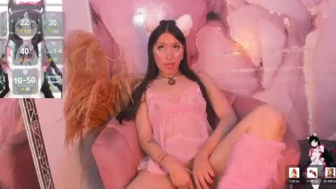 cinnamon_sue online show from April 24, 9:18 pm
