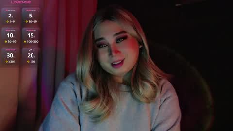 hailey online show from November 1, 3:04 am