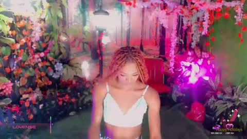 cris__brown online show from April 16, 3:18 am