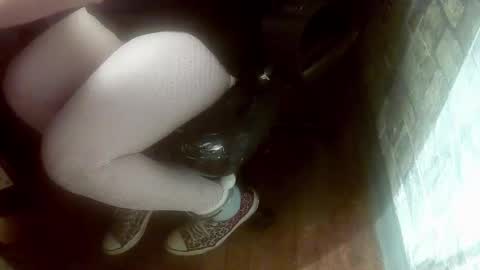 crossdresser krystal online show from December 9, 12:30 pm