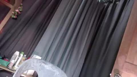 cummie_zoe online show from January 5, 5:38 pm