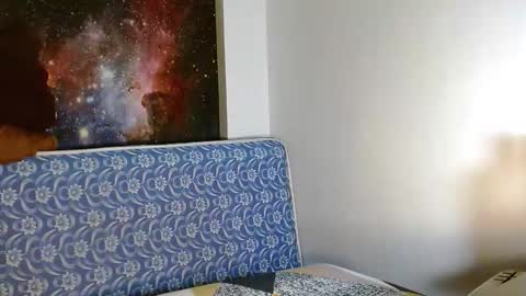 C H E R R Y  online show from November 3, 4:33 am