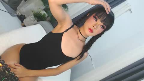 Jane online show from May 4, 1:49 pm