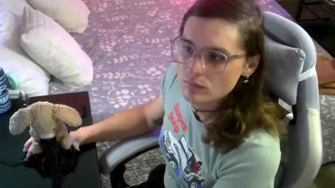 cutiepiescarlett online show from May 6, 3:02 am
