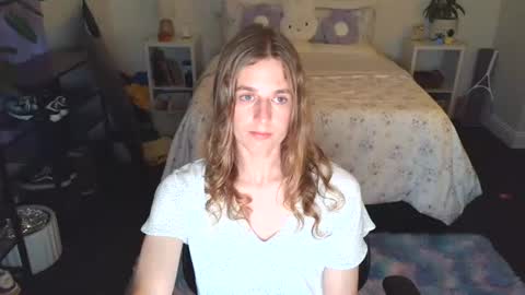 Claire online show from July 31, 3:50 am