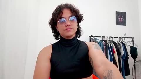 Diane Blosson online show from March 22, 12:48 am