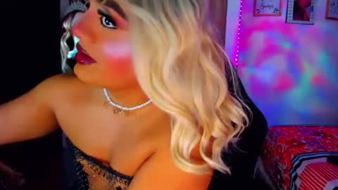 danipein online show from May 1, 11:25 am