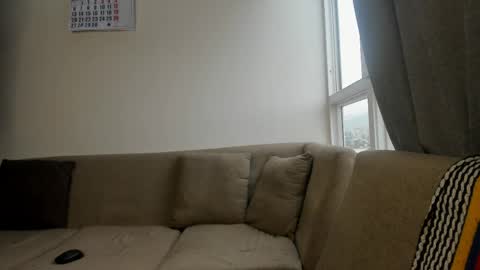 dani online show from April 27, 8:51 pm