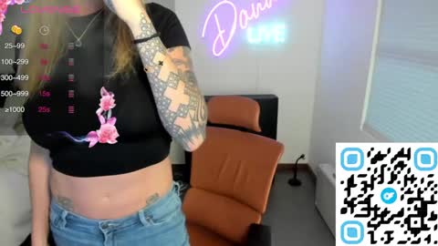 Snapshot of dannidaniels chatting on December 22, 10:25 pm DANNI DANIELS online show from December 22, 10:25 pm