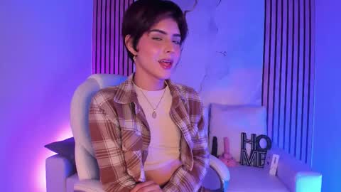 Snapshot of dannysastar_ chatting on October 15, 9:04 pm DANNYSA online show from October 15, 9:04 pm
