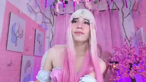 DaripQueen online show from June 22, 2:03 pm