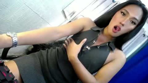 its me monica online show from June 21, 1:53 am