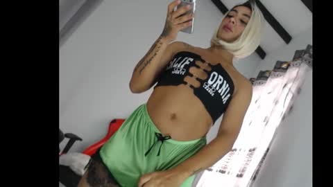 darling online show from March 9, 3:49 pm