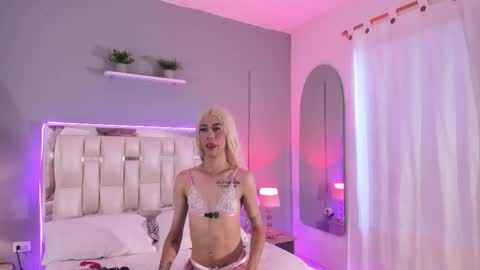 darlyn_tenderhot__ online show from November 26, 9:39 pm