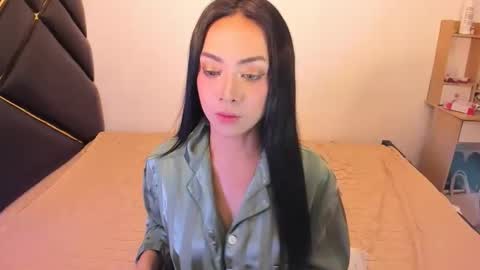 CALL ME DAYAN online show from March 4, 4:33 pm